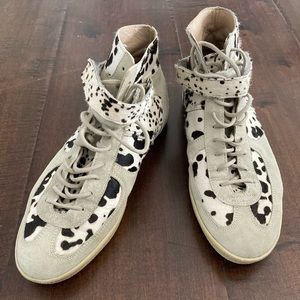Burberry High Top Suede Sneakers. Size 36.